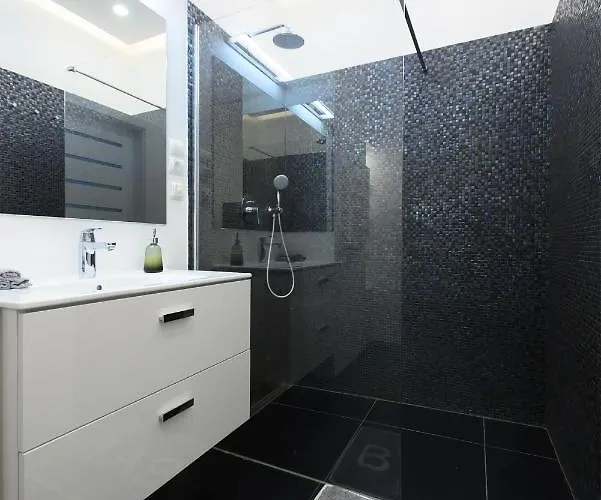 Lejlighed Centre Point Ilumino By Lovlodzapartments *